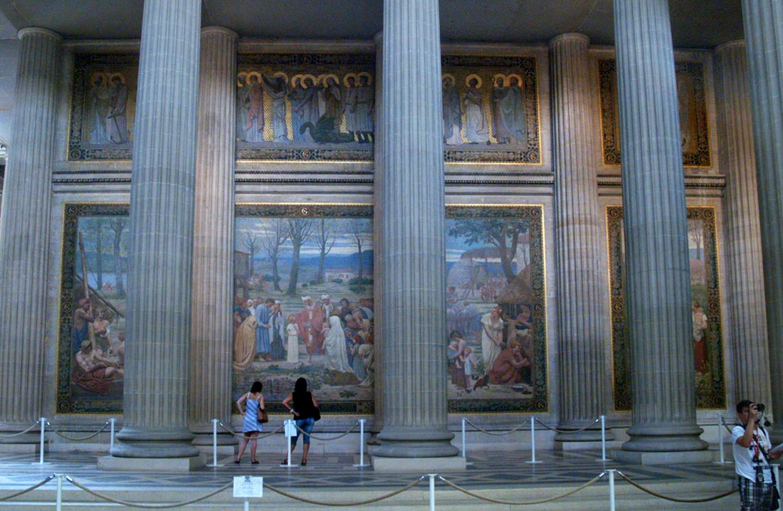 Pinturas en las paredes del Panteón